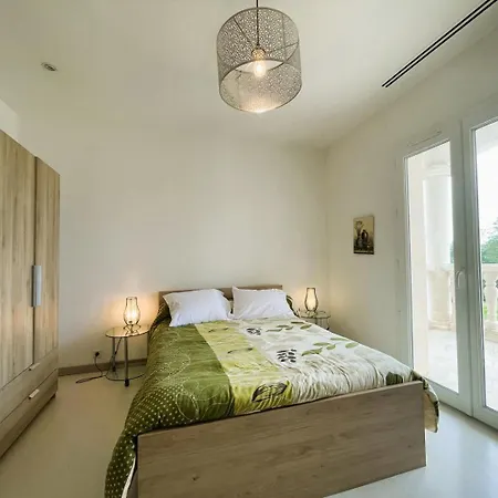 Ando בית נופש *