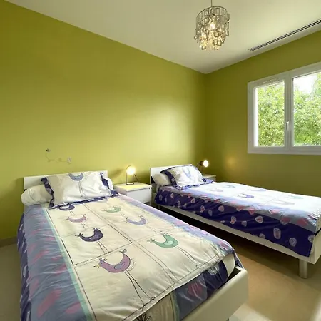 Ando בית נופש