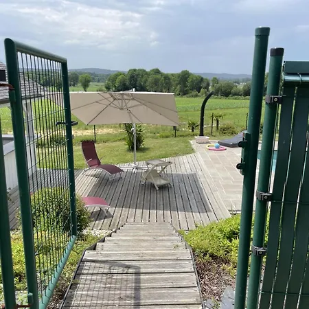 Ando בית נופש Espoey