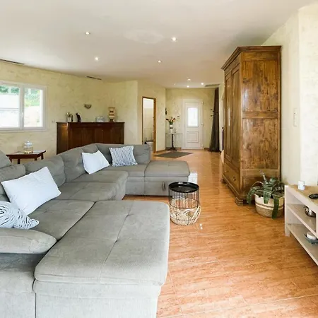 בית נופש Ando Espoey